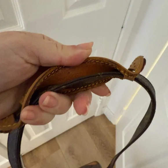 LOUIS VUITTON Monogram Amazone Vintage Crossbody Bag - Picture 10 of 16